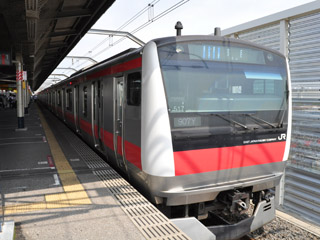 JR Keiyō Line E233 series train.